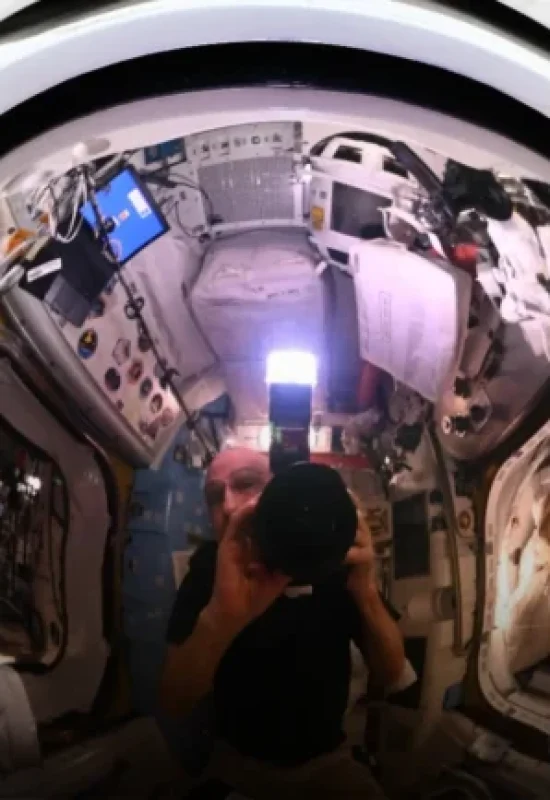 Como os astronautas sobrevivem no espaço?